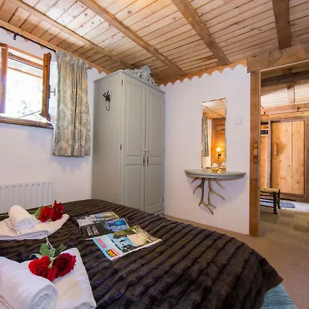 Les Chosalets Chalet Sleeps 8 Chamonix